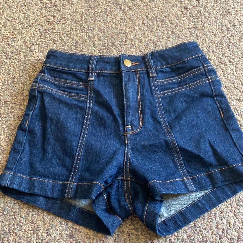 Dark blue shorts